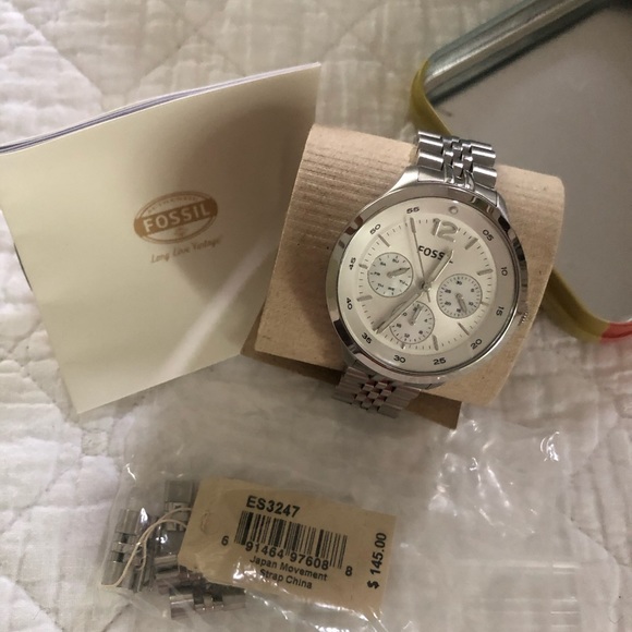 Fossil Watch - Picture 2 of 8